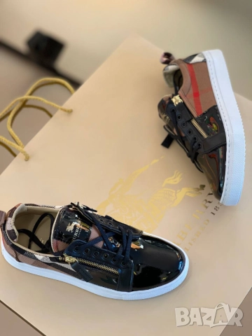 дамски маратонки burberry, снимка 2 - Маратонки - 51444936