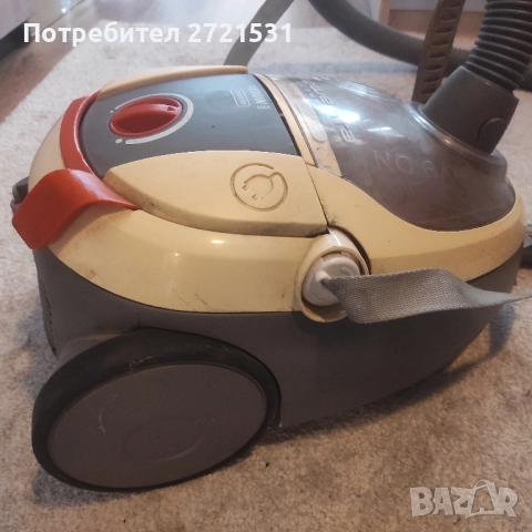Прахосмукачка Rowenta 1800w, снимка 4 - Прахосмукачки - 51499645