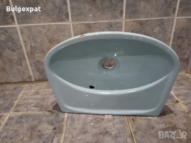 Малка мивка баня или тоалетна