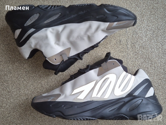 Оригинални Маратонки Adidas Yeezy Boost 700 ,45 номер