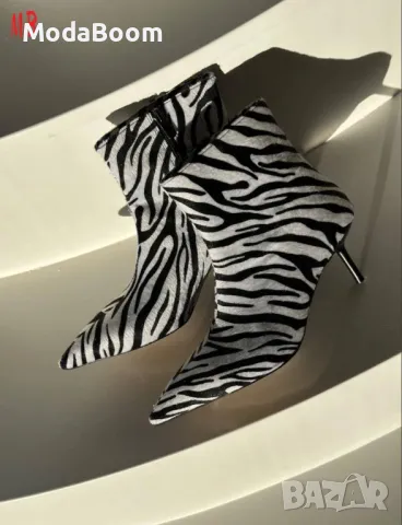 Стилни дамски боти на ток 