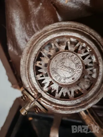 Стар, винтидж грамофон THORENS, Швейцария. , снимка 4 - Грамофони - 49760990