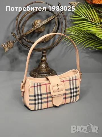 Burberry дамска чанта, снимка 4 - Чанти - 47388827