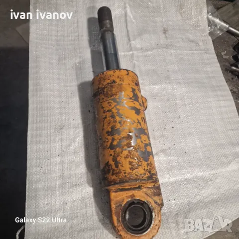 Бутилка Хидравлична Мотокар, снимка 6 - Резервни части за машини - 47930208