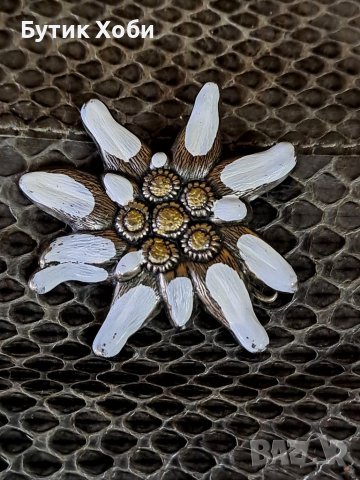 Винтидж алпийски брошки,,Еделвайс,,, снимка 4 - Антикварни и старинни предмети - 41145096
