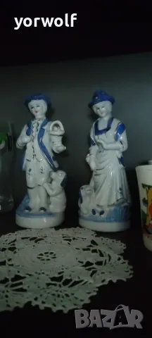 Четири порцеланови фигурки , снимка 2 - Антикварни и старинни предмети - 48461812