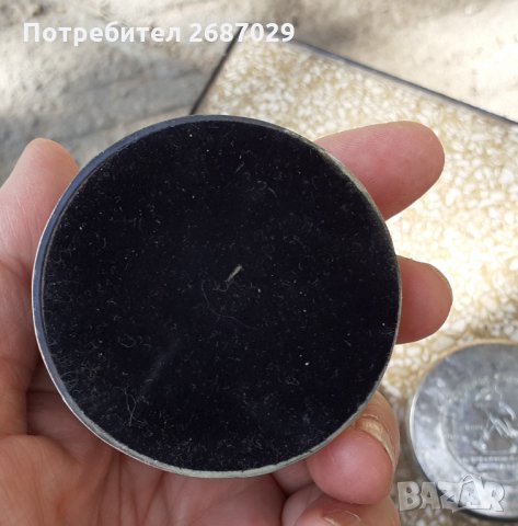 Преспапиета различни: Johnnie Walker Джони Уокър преспапие, заек зайче оникс фигура синьо стъкло, снимка 3 - Колекции - 34179801