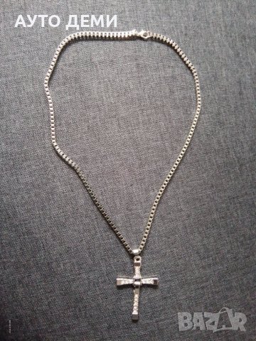 Нов ланец синджир с кръст с камъчета цирконии копие на този носен от Вин Дизел от филма Бързи и ярос
