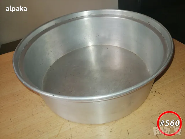 Продавам голяма и дълбока алуминиева тава 30/10.5см, снимка 1