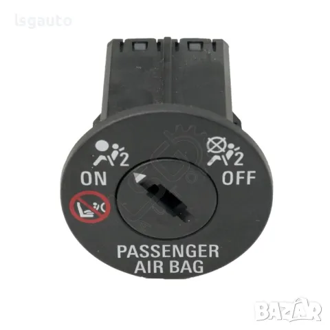 Бутон AIRBAG Opel Astra K  ID: 141470