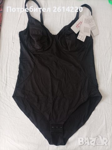 Triumph боди и сутиен 90В/С