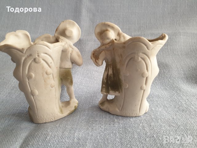 Чифт стилни порцеланови вазички, снимка 3 - Антикварни и старинни предмети - 40918797