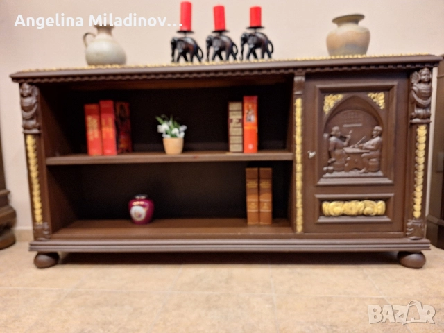 Комод, скрин, библиотека с богата дърворезба 