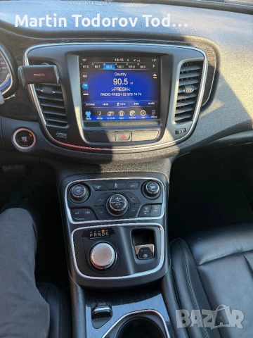 Chrysler 200c 3.6V6, снимка 13 - Автомобили и джипове - 53760211