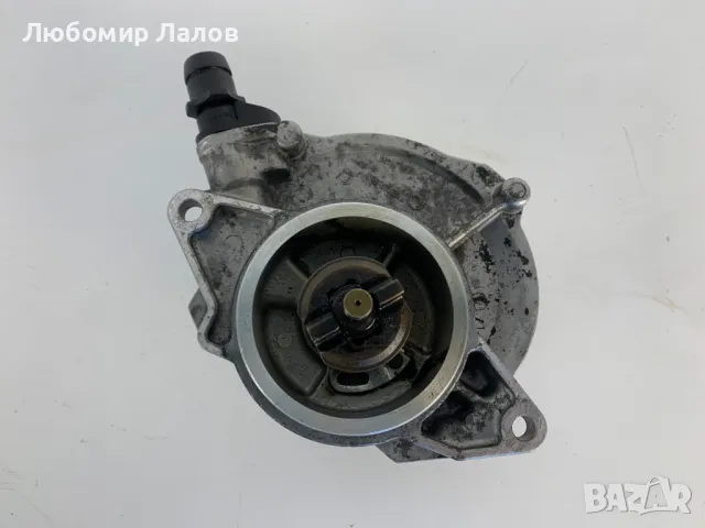 Вакуум помпа Vw Touareg I 3.0 TDI (02-10) 057145100 , снимка 2 - Части - 50138144