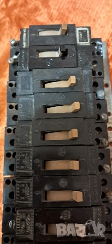 Стари предпазители, снимка 3 - Други ценни предмети - 51850665