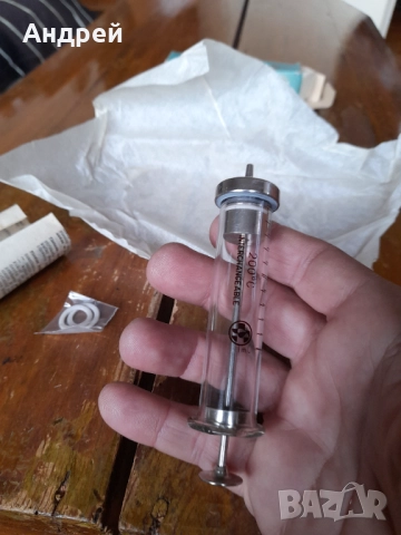 Стара стъклена спринцовка Chirana, снимка 4 - Други ценни предмети - 52296747