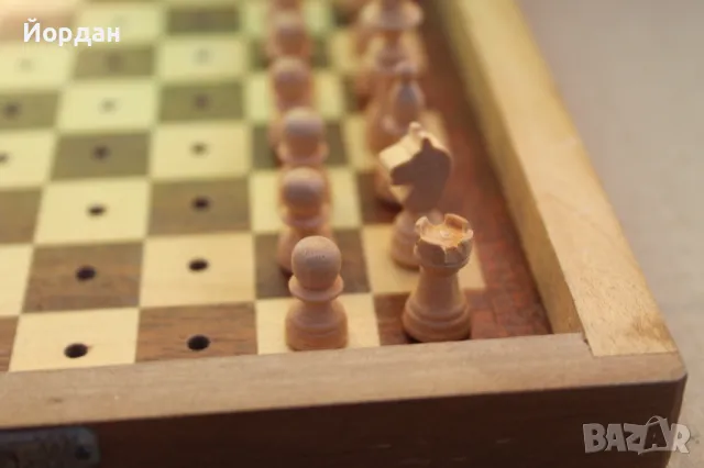 Дървен шах миниатюра, снимка 7 - Други ценни предмети - 47719130