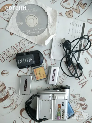 Камера SONY DV7, снимка 2 - Камери - 48508547