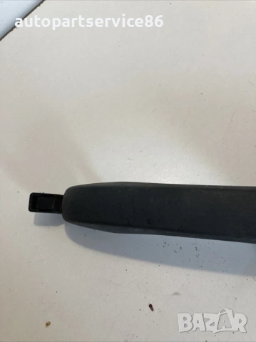 Дръжка за външната страна на предна дясна врата за Jeep Patriot 2.0 Crd (2008) , снимка 3 - Части - 53564186