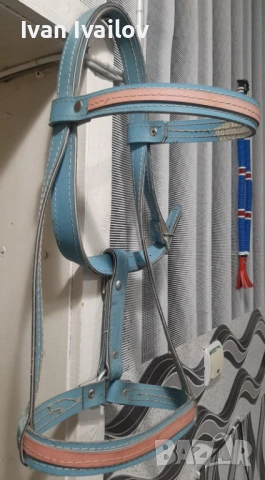 Гурмиран двойно щит юлар за среден кон 