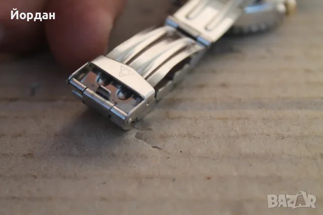 Дамски часовник ''Dugena Sea Tech WR100 '', снимка 8 - Дамски - 49131234