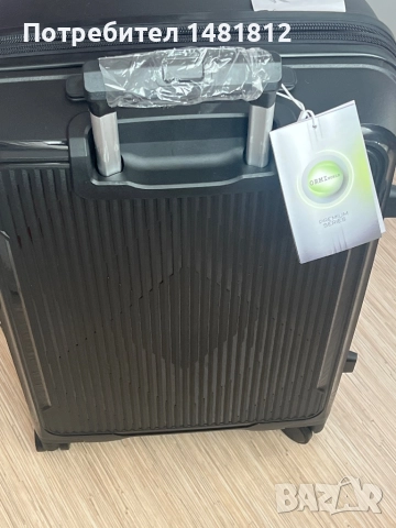Куфар на колелца 100% полипропилен , снимка 3 - Куфари - 52988500