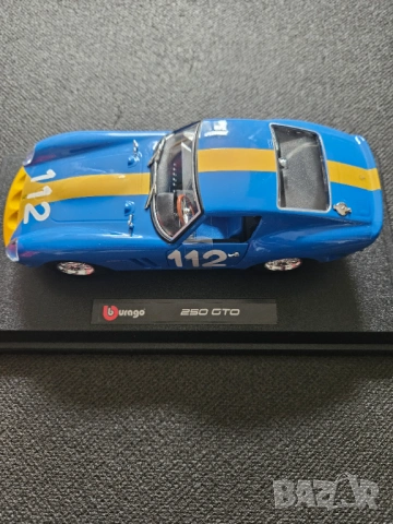 Bburago Ferrari Daytona SP3 1:18 signature series;Ferrari GTO 250 1:24, снимка 5 - Колекции - 53238632