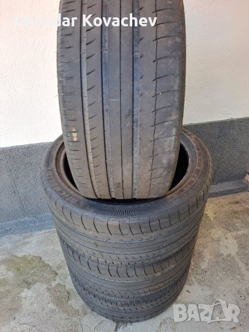 Гуми 295/35R21 4 броя, снимка 2 - Гуми и джанти - 41852184
