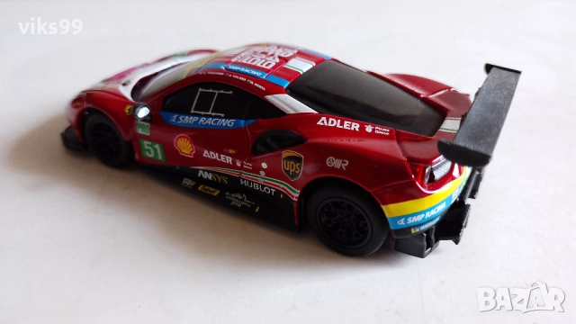 Bburago Shell Racing Ferrari Bluetooth - Мащаб 1:41, снимка 9 - Колекции - 50504534