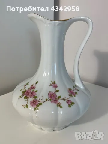 KPM Royal Porcelain Germany .Кана с цветя.1960-1970