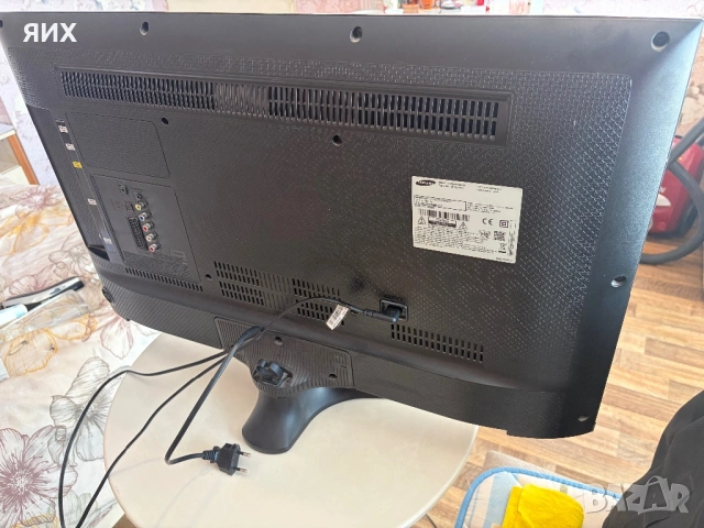 Телевизор SAMSUNG, снимка 3 - Телевизори - 53704736