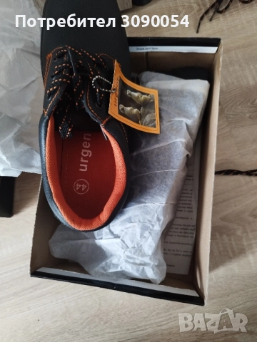 Продавам работни обувки от висок клас с метално бубе, снимка 2 - Мъжки боти - 52185412