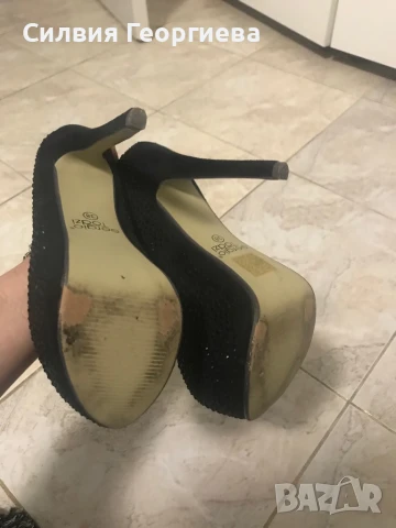 Дамски токчета с камъни, снимка 4 - Дамски обувки на ток - 50461803