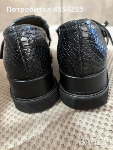 Дамски лоуфъри, снимка 2 - Дамски ежедневни обувки - 51350234