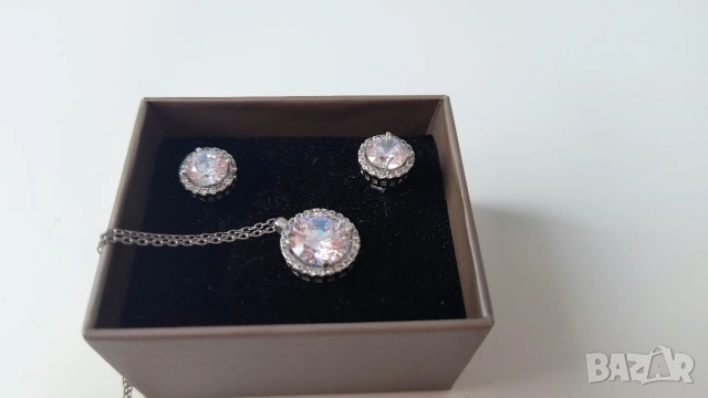 Дамски сребърен комплект , снимка 2 - Бижутерийни комплекти - 53132938