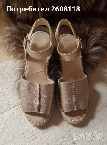 Marks & Spencer златисти сандали на платформа №40, снимка 2 - Сандали - 53491698