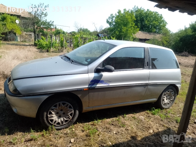 Ланчия  Y 1.1кс. 55кс. 1998г., снимка 5 - Автомобили и джипове - 52378347