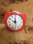 Рядък работещ будилник янтар, снимка 1 - Стенни часовници - 36153982