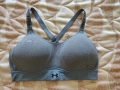 Спортен сутиен Under armour , снимка 1