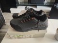 Чисто нови планински/зимни обувки Mat Star 46 номер , снимка 1 - Спортни обувки - 39800753