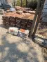 Продавам стари керемиди лястовица  и капаци, снимка 1