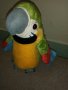 Цветен разговорлив папагал Интерактивна записваща и музикална играчка, която маха с криле и учи деца, снимка 9