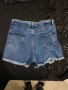 Дамски къси дънкови панталони 2 бр за 10 лв, снимка 3