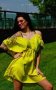 Жълта сатенена рокля, снимка 1 - Рокли - 41936139