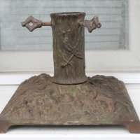 Чугунена стойка за елха 19-ти век, снимка 1 - Антикварни и старинни предмети - 41947299