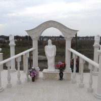 Надгробни паметници, снимка 8 - Траурни и погребални услуги - 41595540