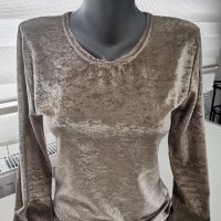 Блузка, снимка 1 - Блузи с дълъг ръкав и пуловери - 35891406