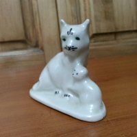 Порцеланова фигурка  котенца, снимка 2 - Антикварни и старинни предмети - 34571174