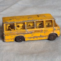 Метална количка ретро ученически автобус MERCEDES BENZ MADE IN BRITAIN 14116, снимка 3 - Колекции - 40730961